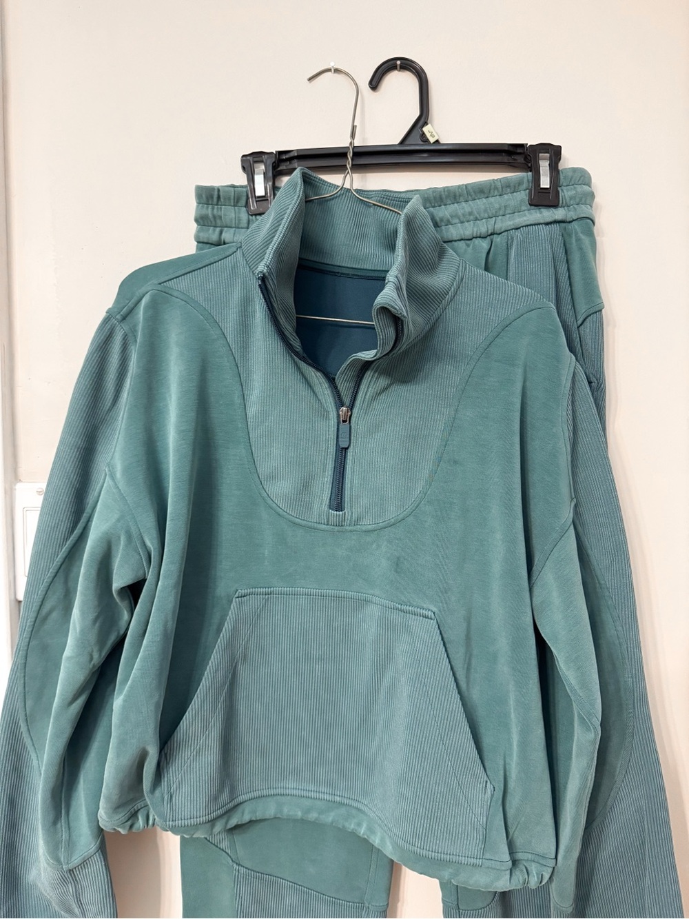 Lululemon Softstreme Set - Ribbed Green Jasper